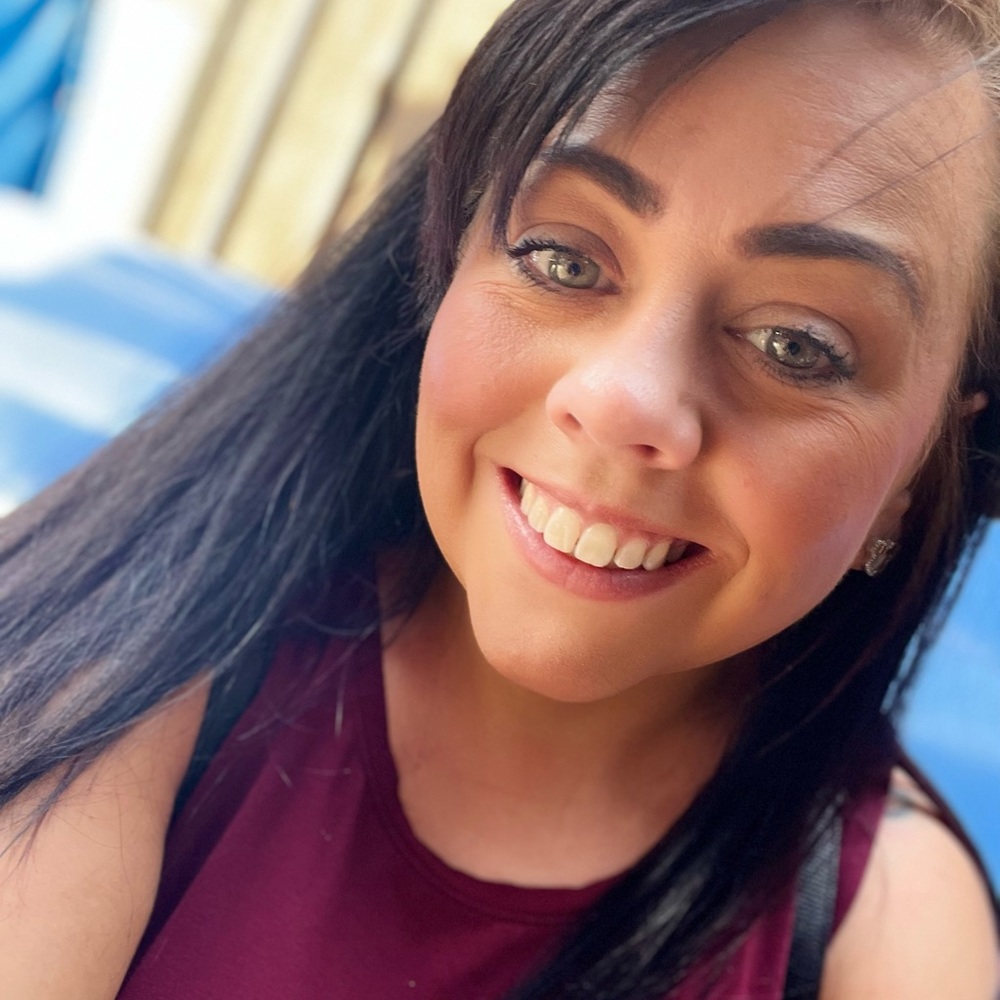 Meet your Posher, Nikki